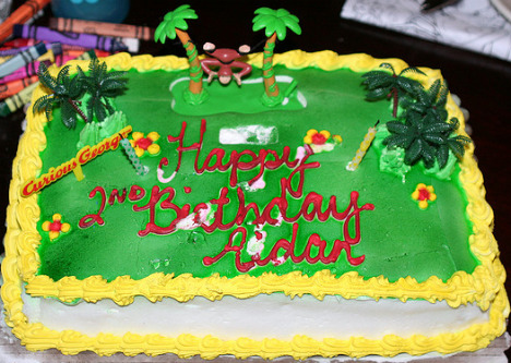 Curious George Birthday Cake on Curious George Party   Curious George Party Supplies