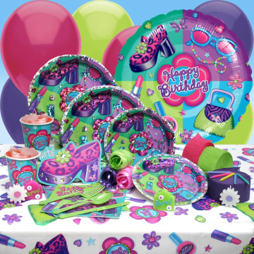 Whether she is six or sixteen having a glamour girl birthday party can be 