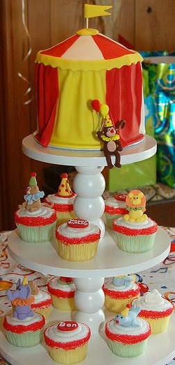 circus party cake